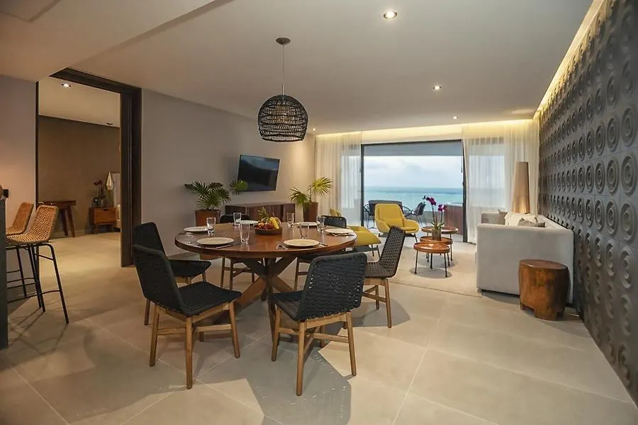 莫雷洛斯港 Romarley Beach House酒店