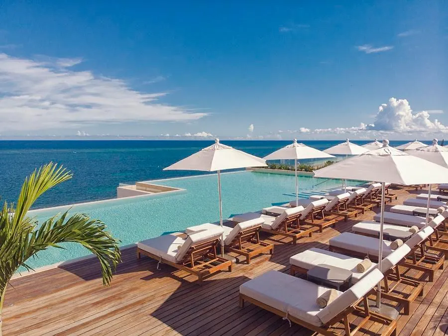 莫雷洛斯港 Romarley Beach House酒店